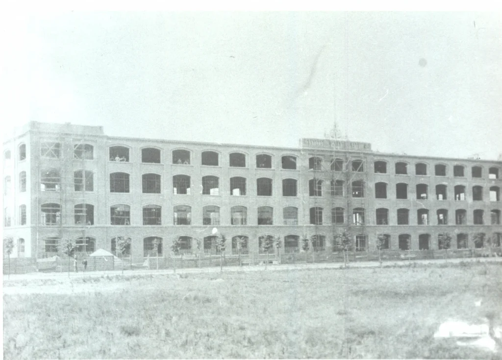 Die Drahtfabrik im KWO, 1895, Architekt Paul Tropp